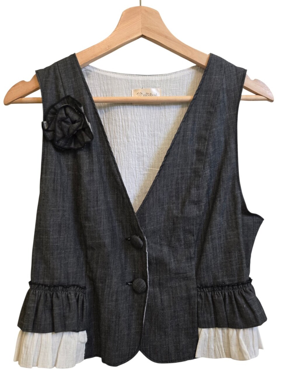 The Modbod 100% Cotton Chambray Vest Ruffle & Floral Applique Detail EUC Sz M